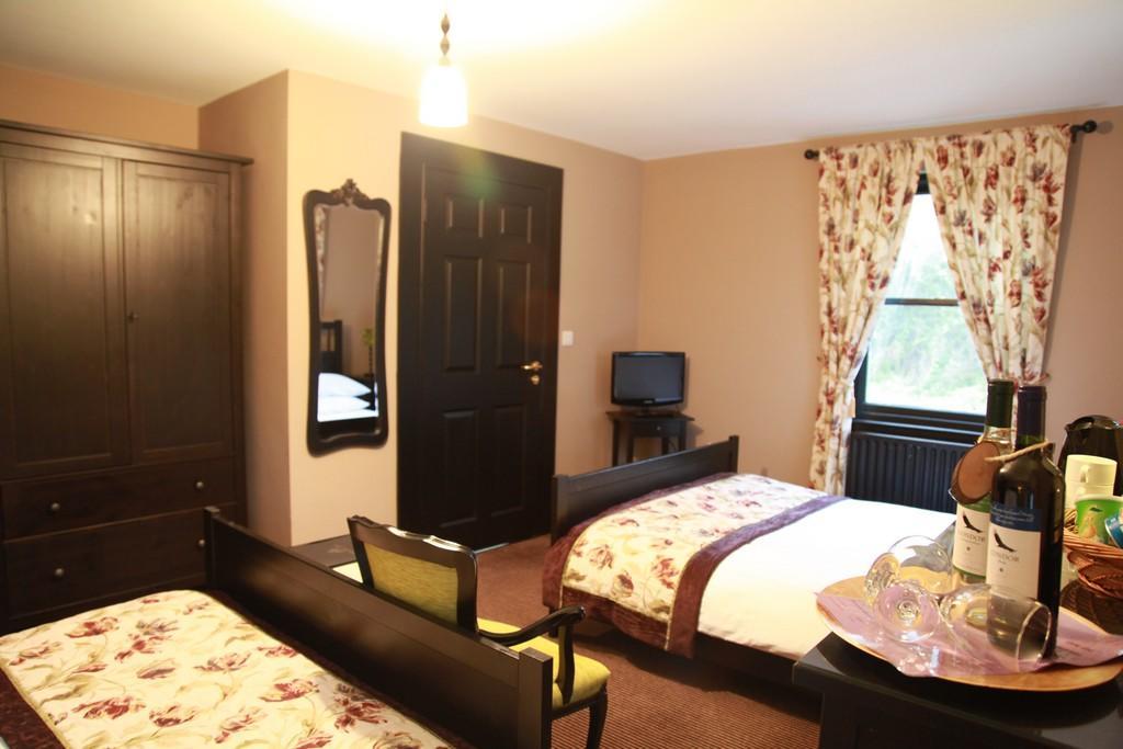 Knockninny Country House & Marina Derrylin Extérieur photo